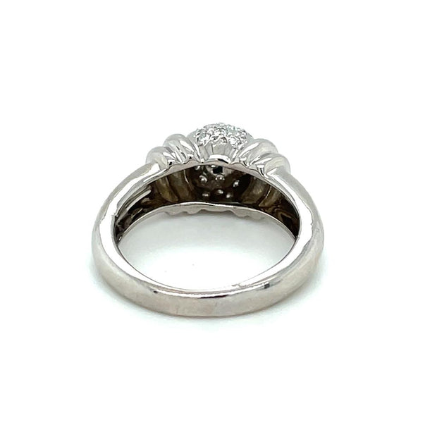 Pre-Owned 18k White Gold Diamond Fashion Ring