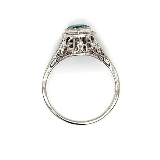 Pre-Owned 18k White Gold Antique Hexagon Blue Topaz Solitaire Ring