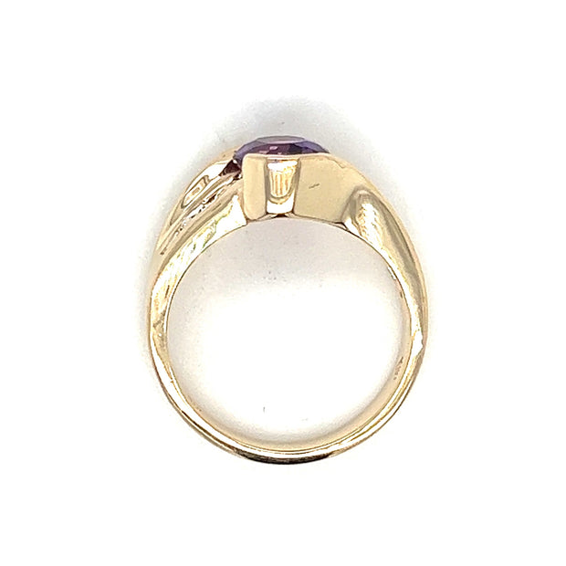 Pre-Owned 14k Yellow Gold Amethyst & Diamond Bypass Style Fashion Ring
